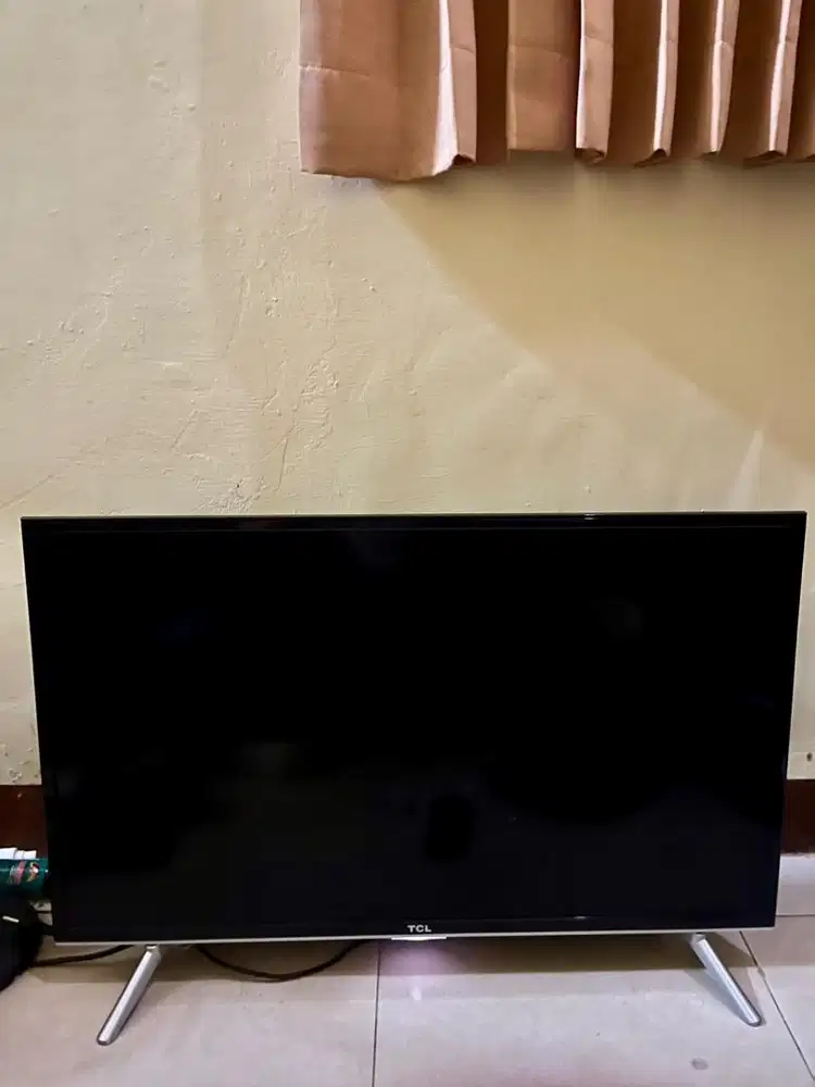 DIJUAL CEPAT SMART TV 32 INCH