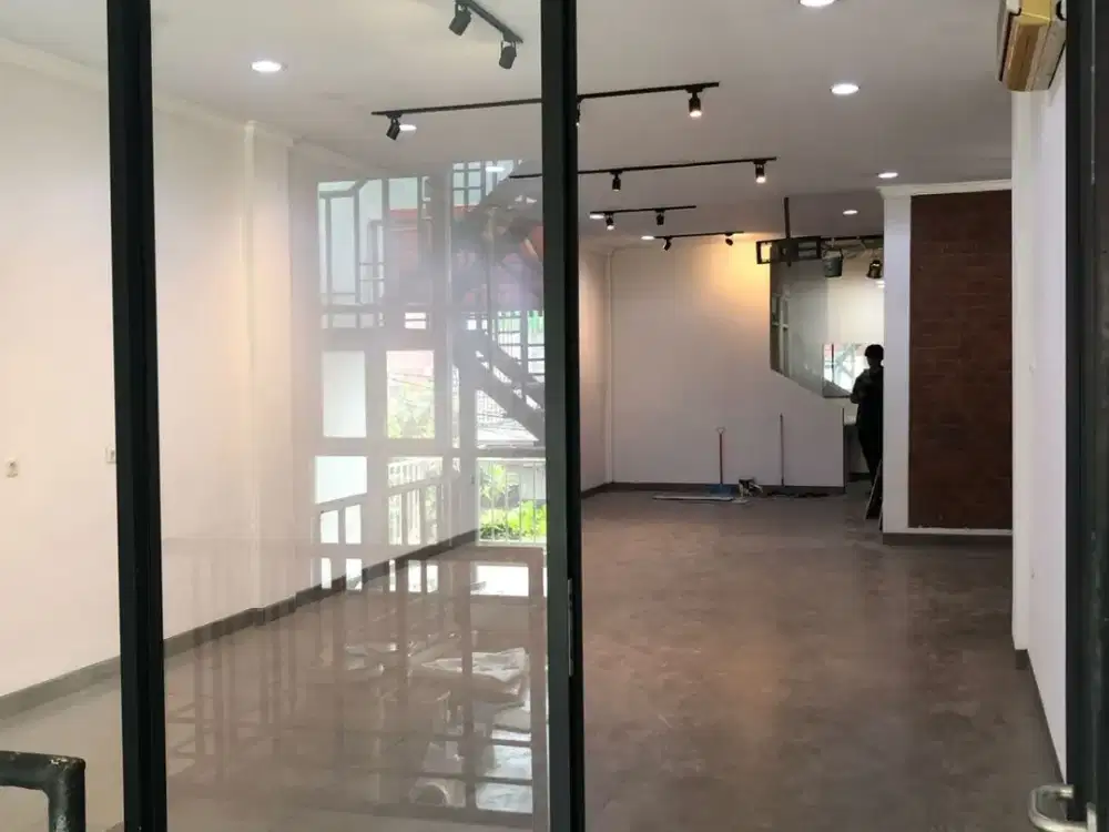 AUD.A024 Ruko di Lantai 2 Raya Klampis Jaya Murah Siap Pakai untuk Usaha