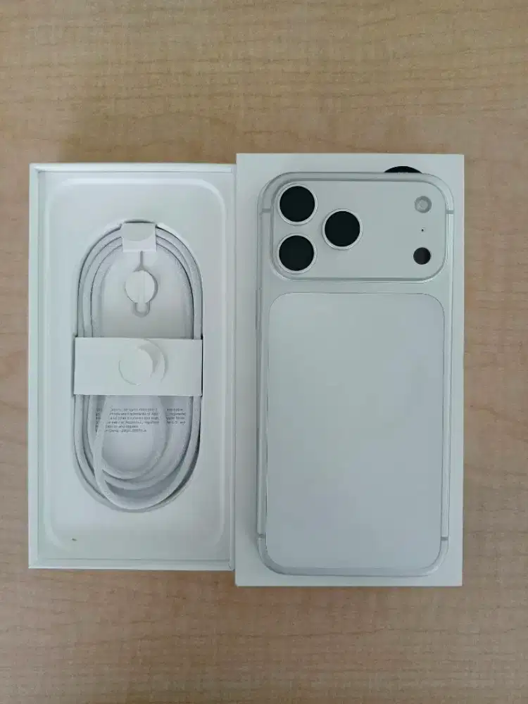iPhone 17 Pro Max 256 GB iBox