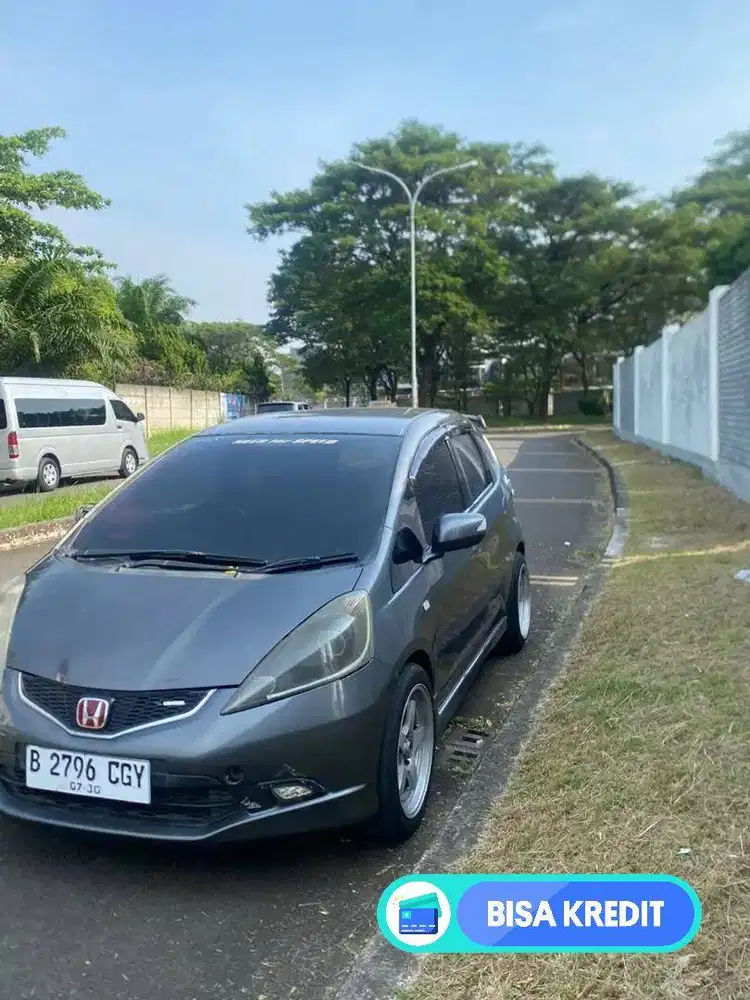 Honda Jazz 2011 Bensin