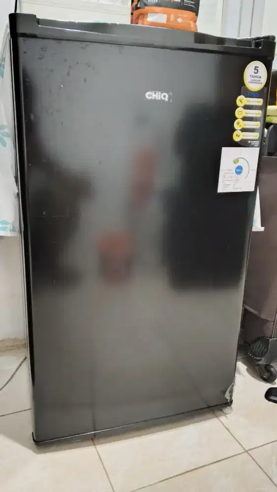 Kulkas CHiQ 1 Pintu Hitam - Dingin Normal - Hemat Listrik