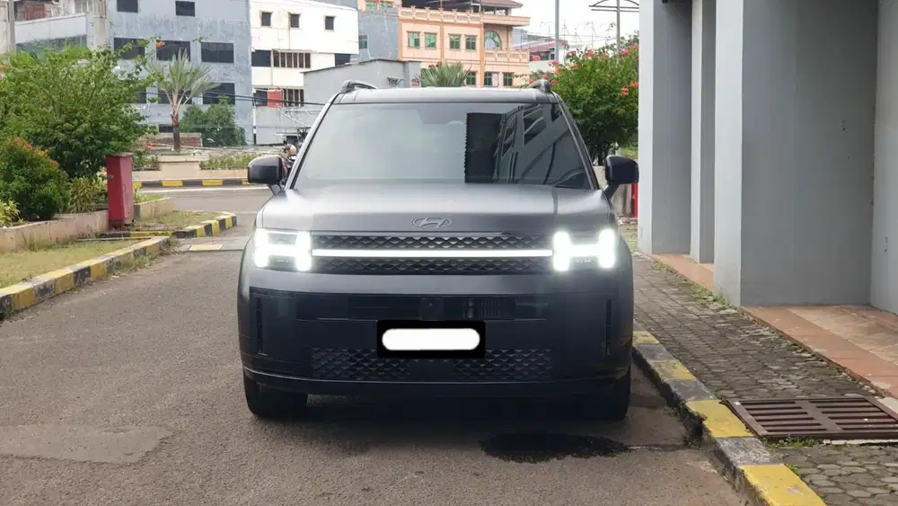 Km 12rb hyundai santafe santa fe calligraphy hybrid 2024 hitam