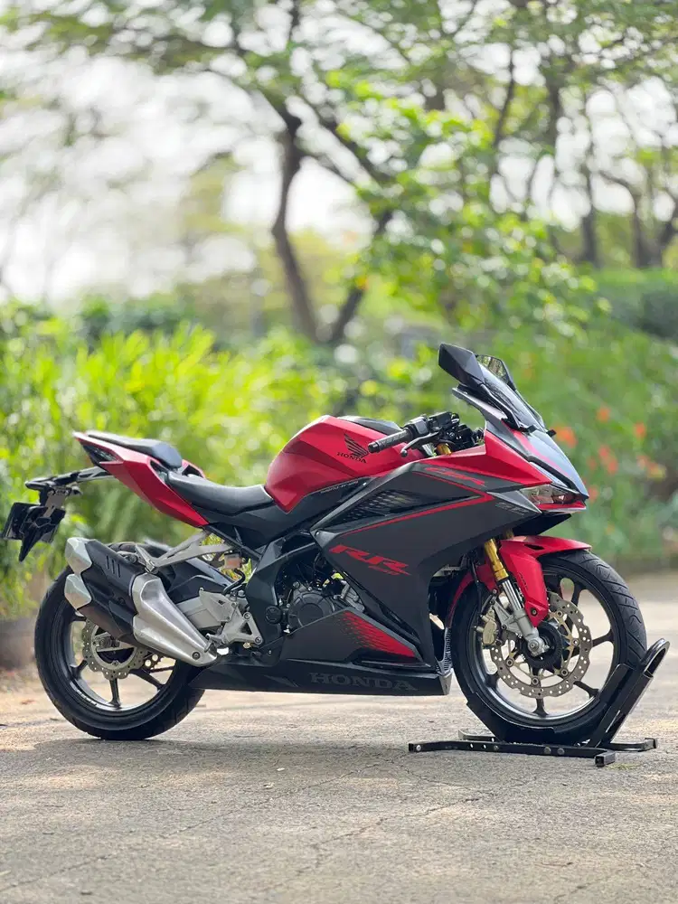 HONDA NEW CBR 250RR ABS QS 2021 MERAH HITAM KM 10K PAJAK ON SIAP GASS