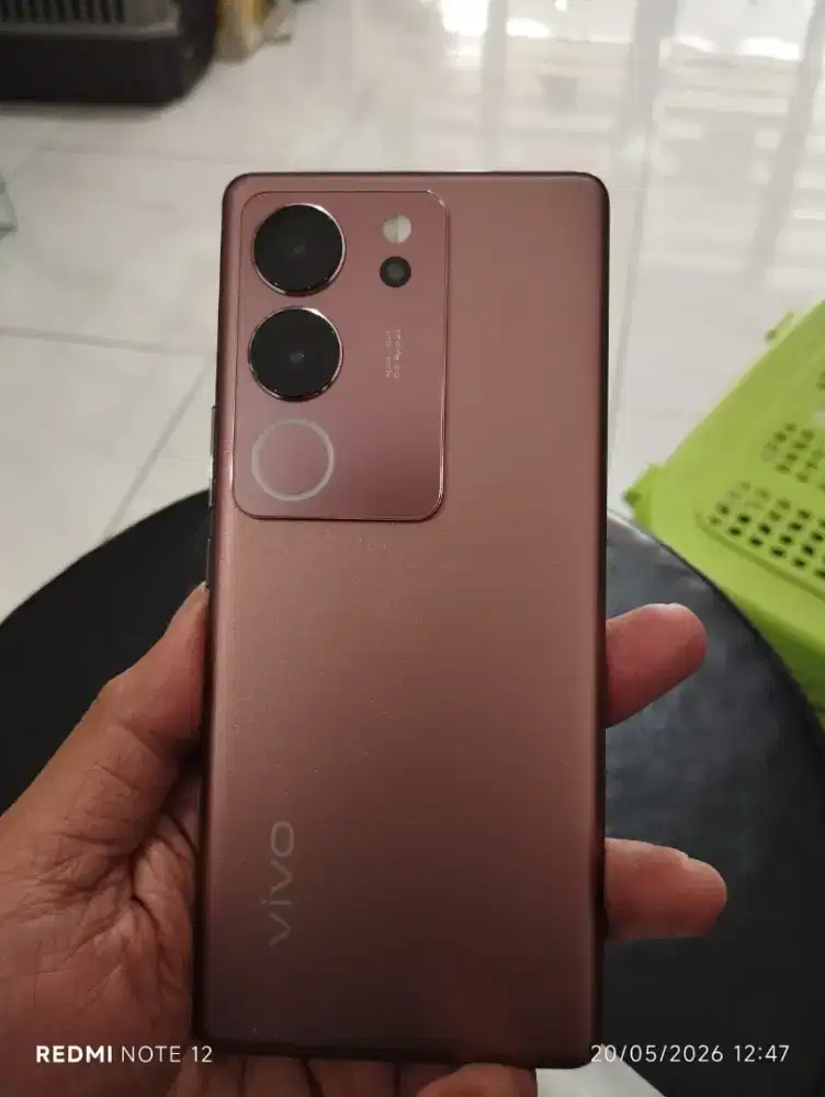 VIVO V29 5G  RAM 12+8GB (512 GB)