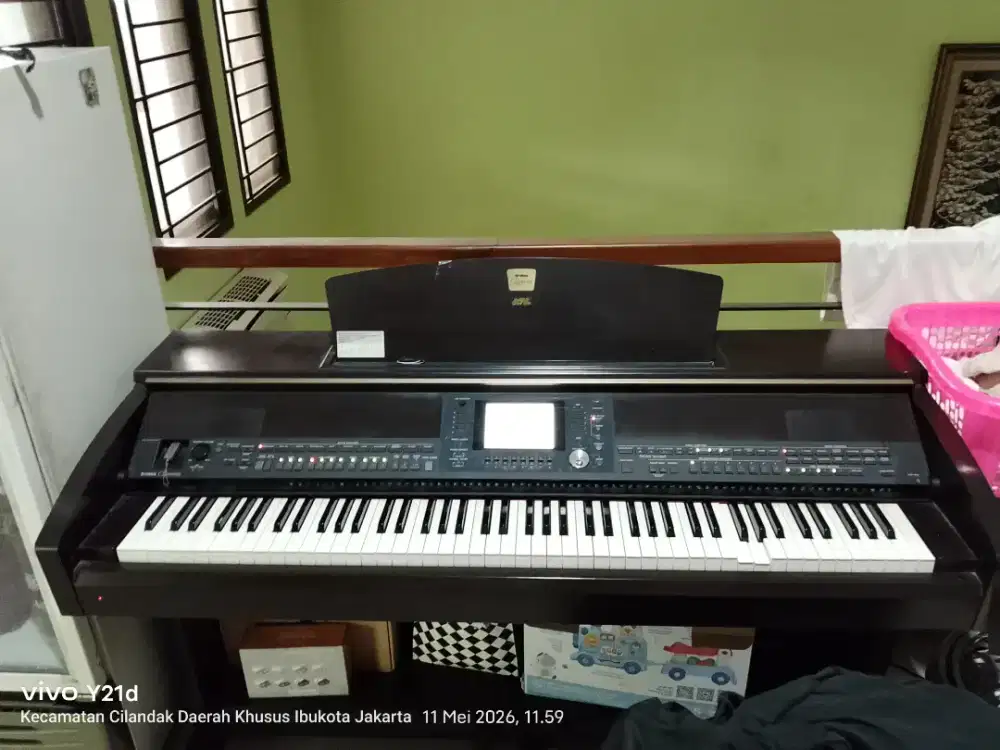 Piano yamaha clavinova cvp 503