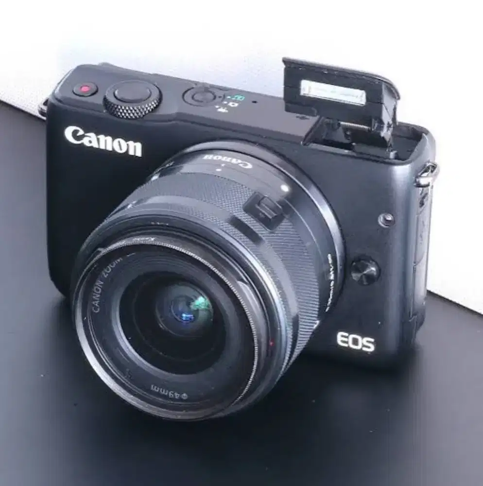 Dijual Kamera EOS M10