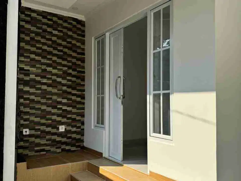 Disewa rumah baru Buaran Jakarta Timur
