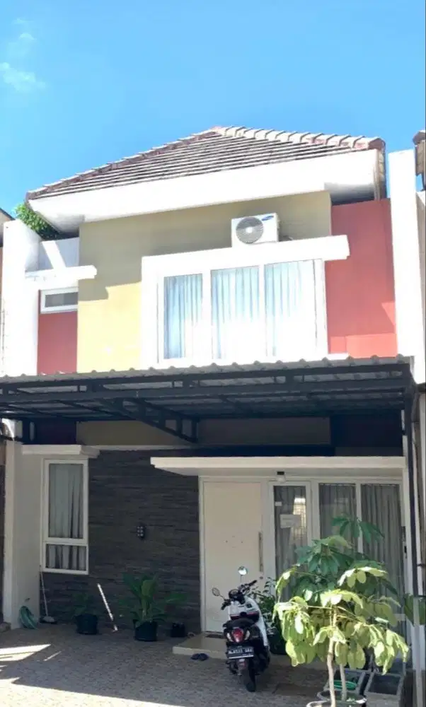 Disewakan Rumah Rapi Siap Huni di Malang