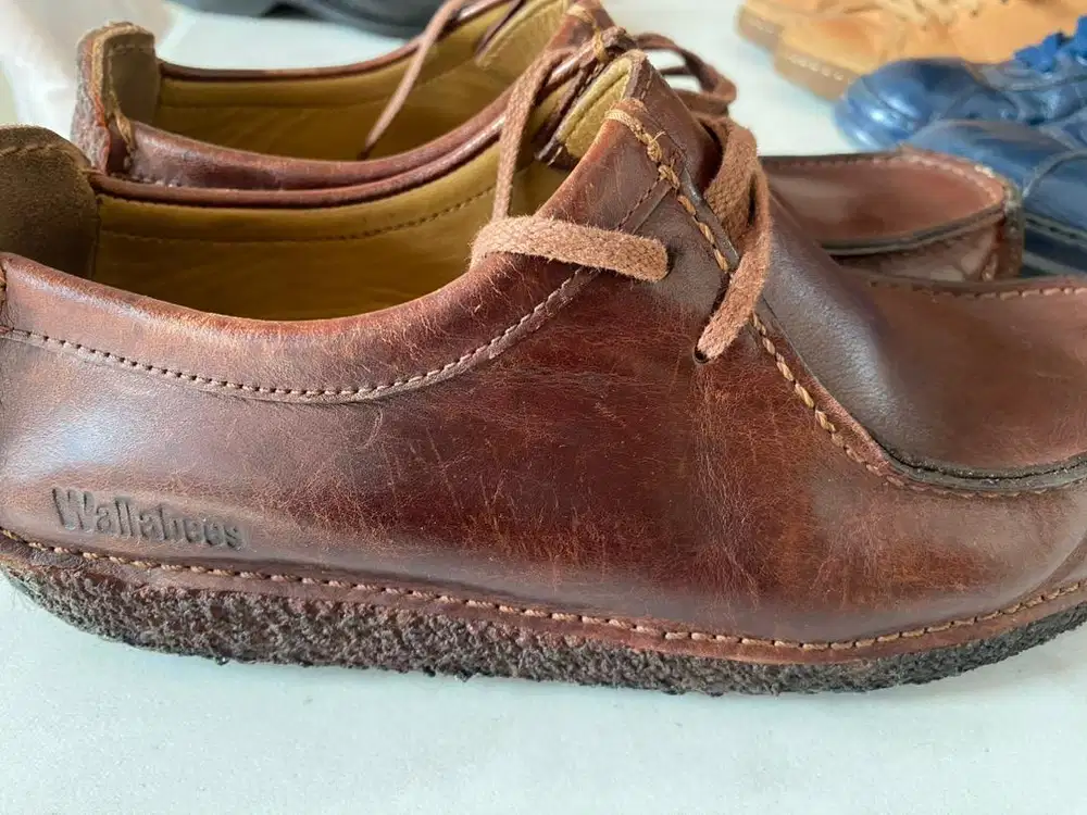 Sepatu Clarks Wallabees Original