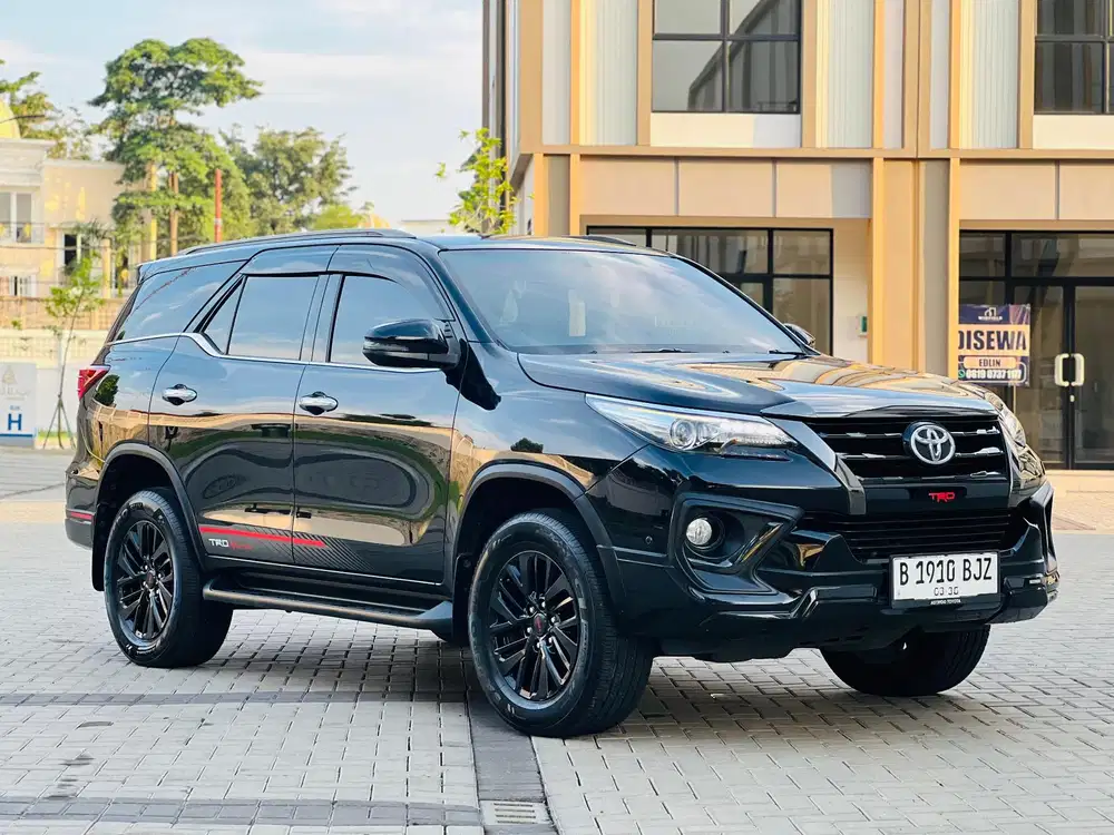 SOLAR BIASA MASUK |FORTUNER 2.4 TRD KICKSENSOR DIESEL 2020 HITAM 2021