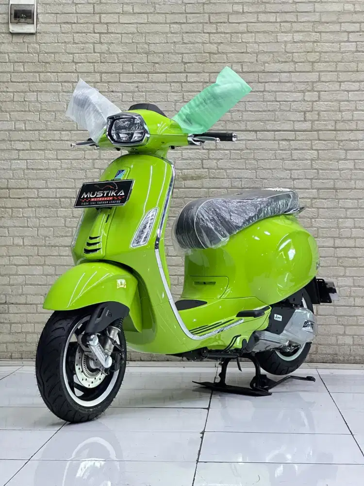 ASLI 0 KILOMETER‼️Vespa Sprint 150 ABS 2025 Green Likenew Dava Mustika