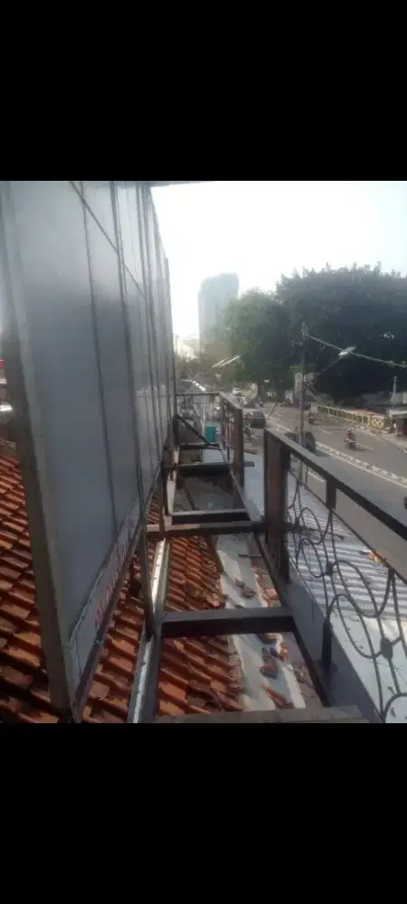 butuh beberqpa Tukang Rumah Bangunan sipil pengalaman