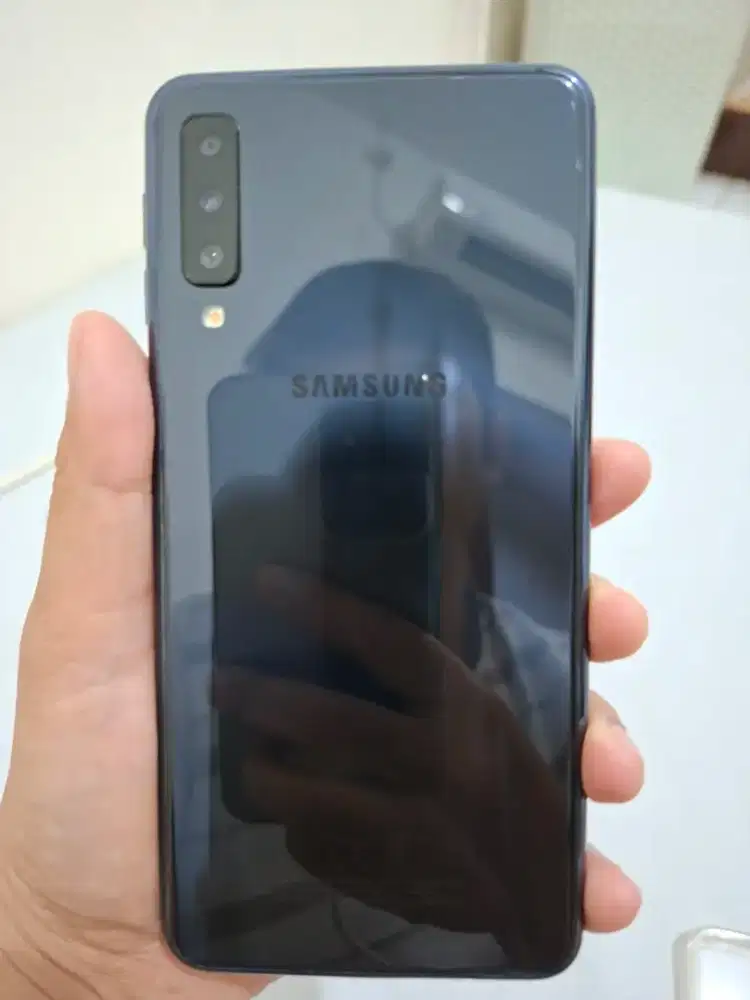 Dijual SAMSUNG A7