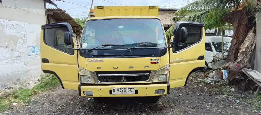 MITSUBISHI CANTER FE84G PS136 TAHUN 2013 ORISINIL BOX KONTENER