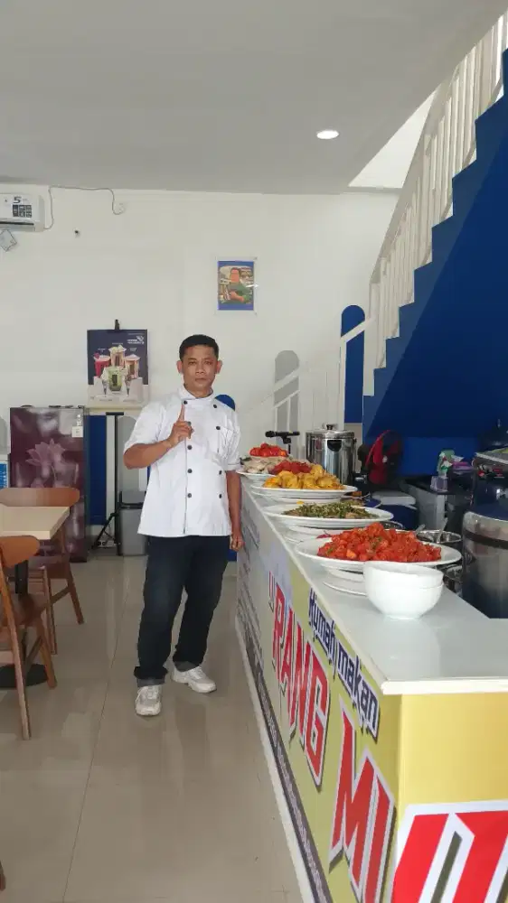 Chef trainer masakan Padang