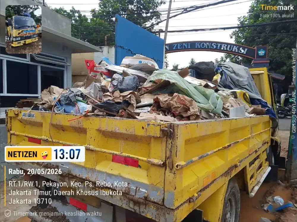 Jasa angkutan puing dan buang sampah