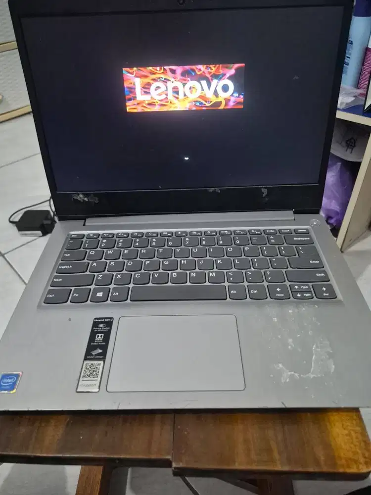 LAPTOP LENOVO 81WH0056ID