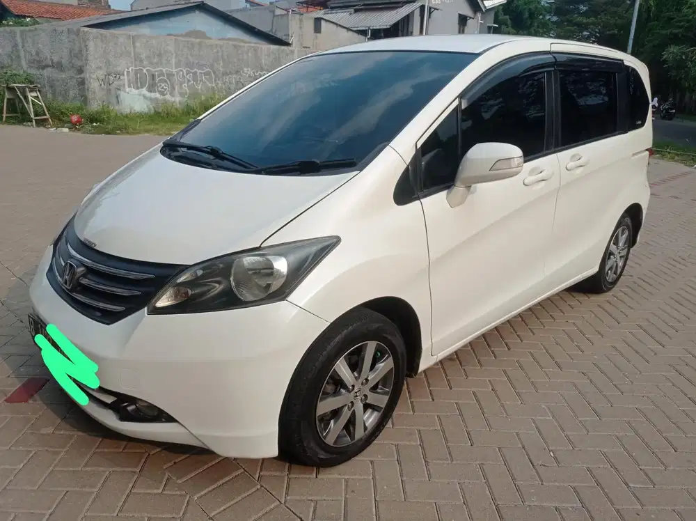 Honda Freed E psd 1.5 At 2012