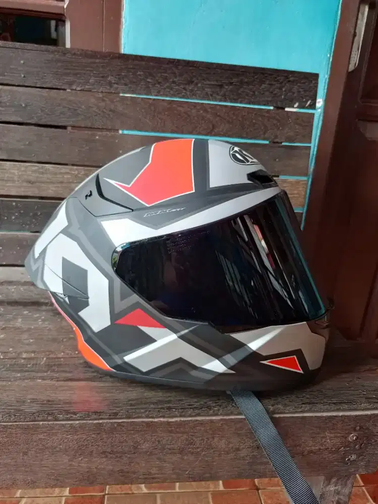 Helm KYT TT Course electron