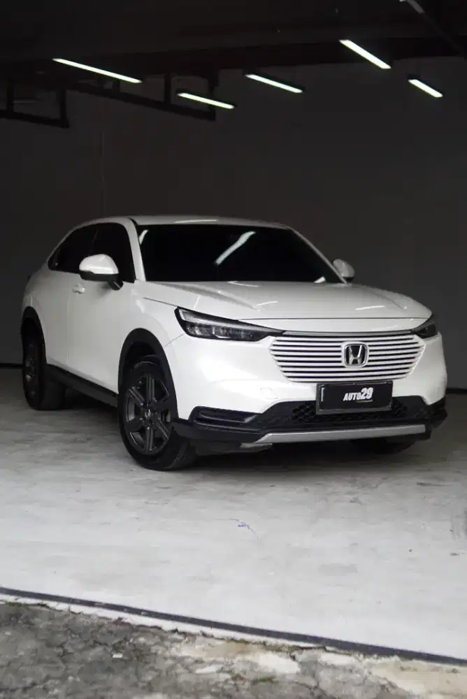 Dp 8jt HRV E 2022 km low istimewa