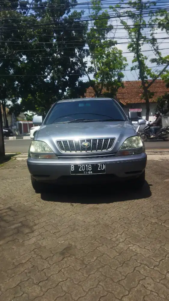 Harrier gen 1, 2.400cc tahun 2001 at