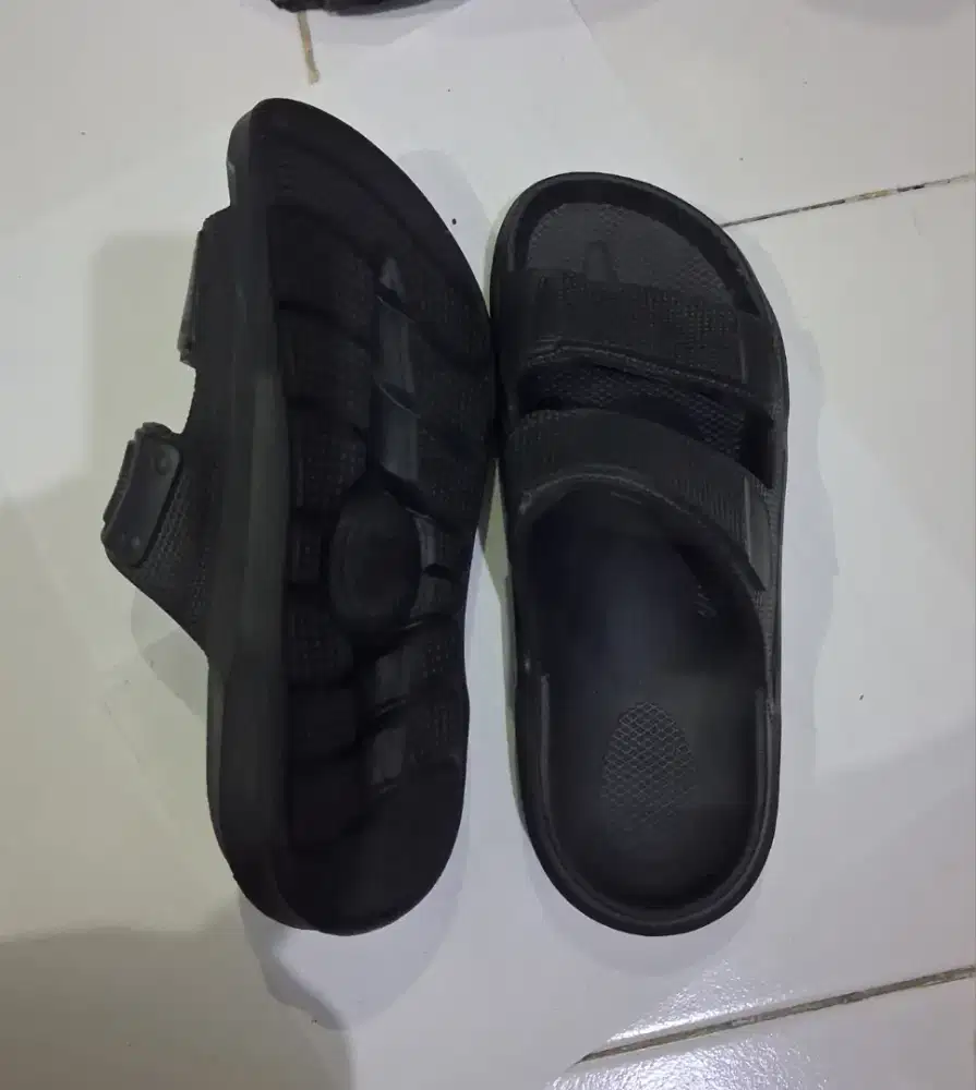 Sandal selop bahan karet