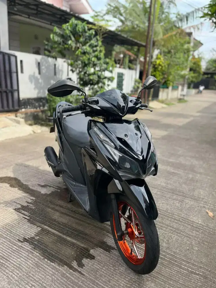 Vario 125 old (kzr) 2013