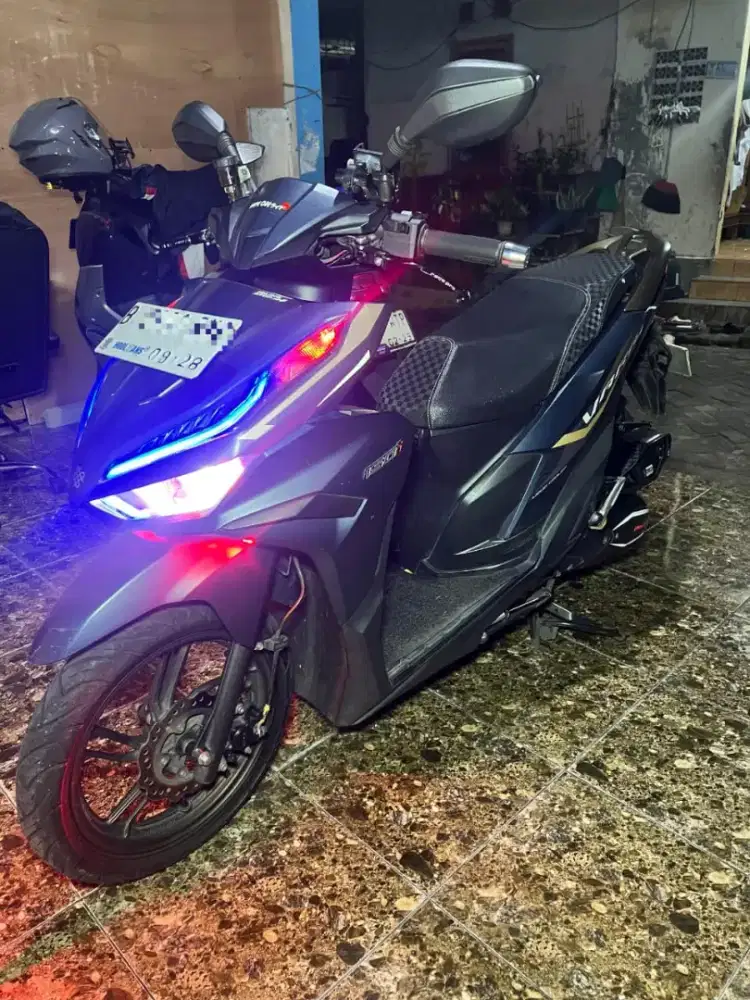 Vario 125 New Gen 2 2023 Keyless (Tipe Tertinggi)