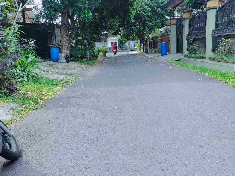 PUSAT KOTA SAMPING HOTEL HORISON JALAN UTAMA HOOK  1,150M NEGO
