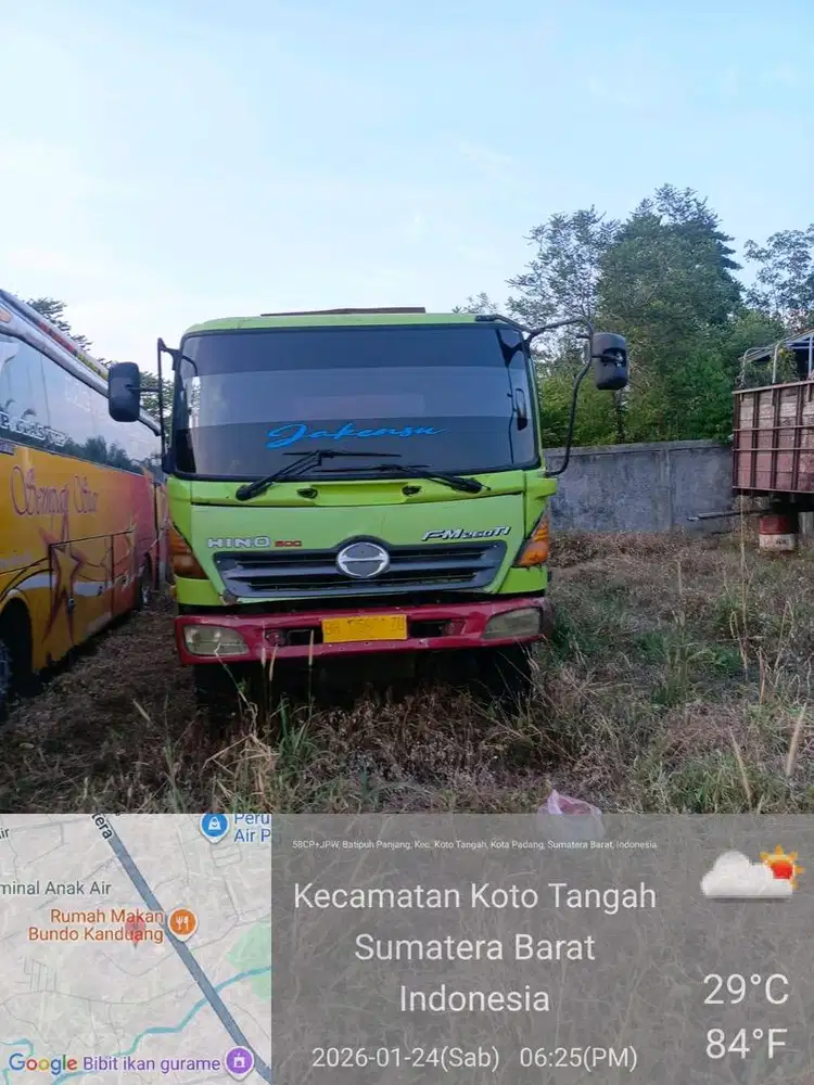 Hino FL 260 JT 6x2 Tronton Tangki