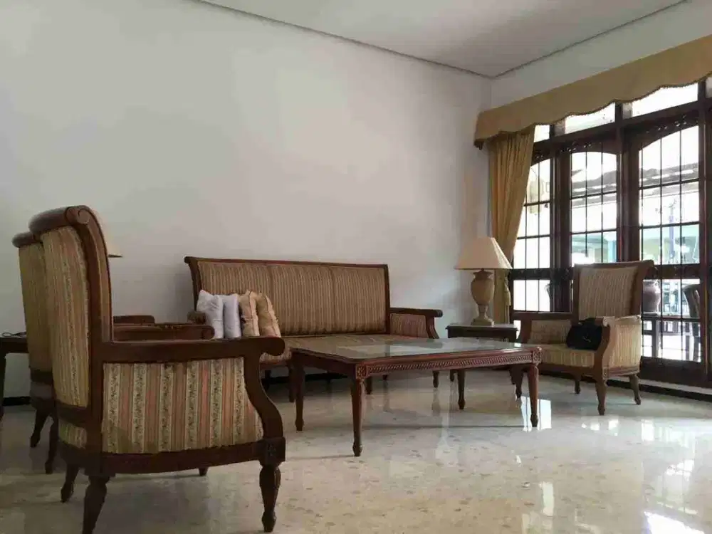 Rumah Hitung Tanah Semolowaru Cocok Untuk Kos Dekat Untag, Unitomo