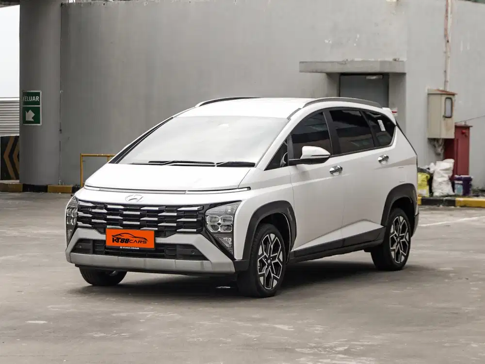 Hyundai Stargazer X Prime Matic 2024 putih ganjil