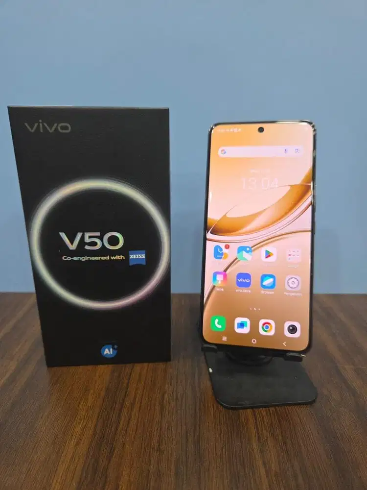 vivo V50 12/256gb