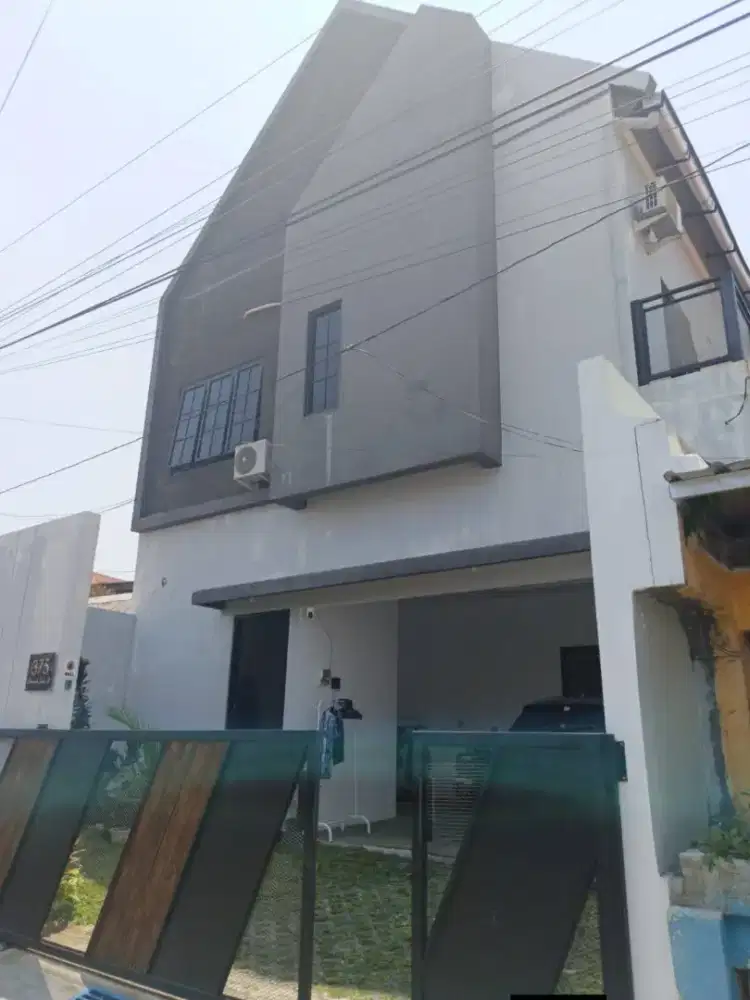 RUMAH SIAP HUNI PONCOWOLO PENDRIKAN SEMARANG TENGAH