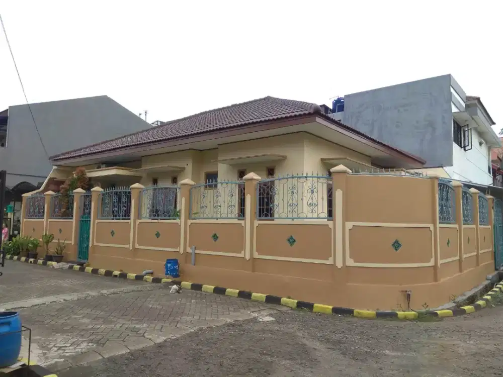 Disewakan Rumah Bagus dan Luas di Palem Semi Karawaci