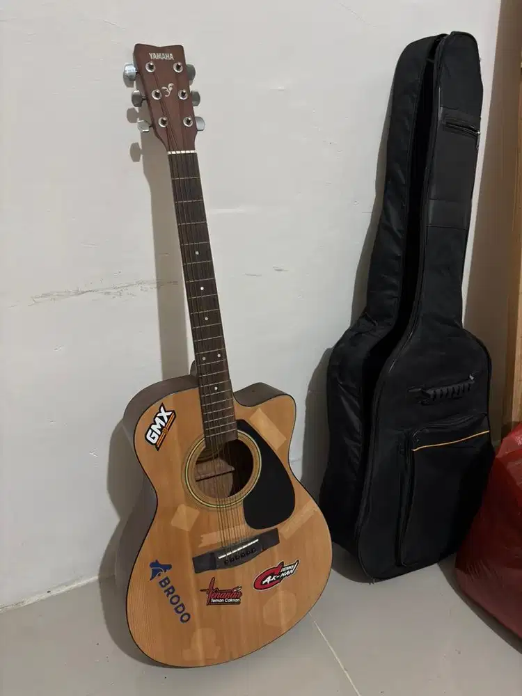 Gitar Yamaha FS 100 C Original
