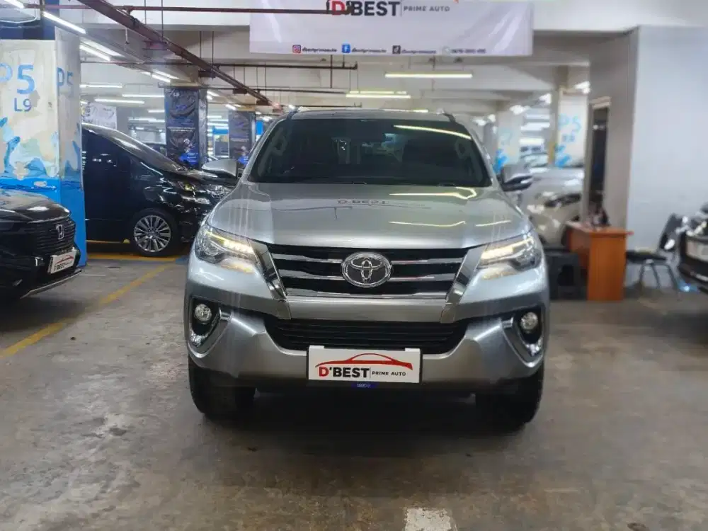 Toyota Fortuner VRZ 2.4 AT 2016, DP 40JT!!!