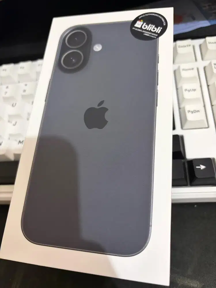 iphone 17 base model black 256gb