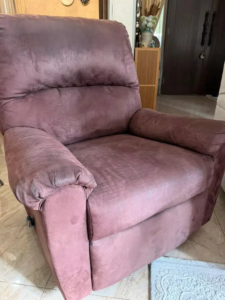 Informa sofa recliner