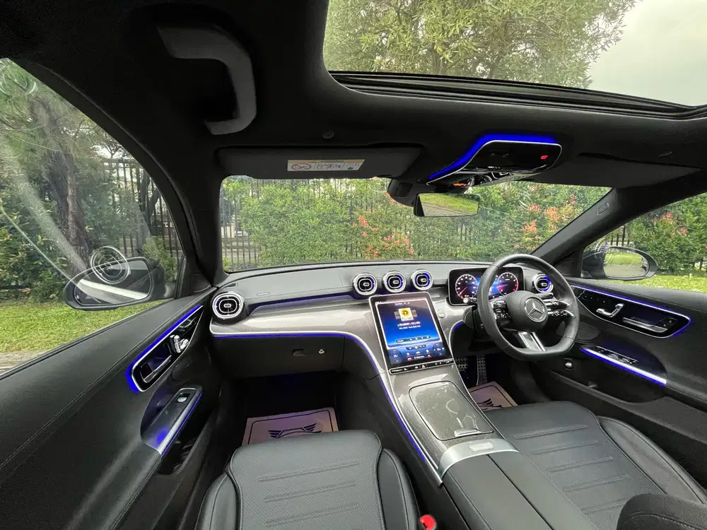 Mercedes Benz C300 AMG 2023 Bergaransi