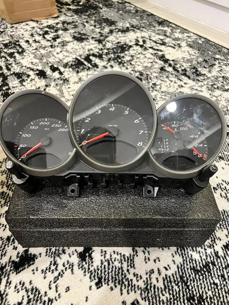 Speedometer Porsche Cayman/ boxster 987.2 original