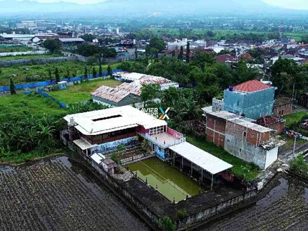 Dijual Villa + Kolam Pemancingan + Coffee Shop Hidden Gem di Karanglo, Malang