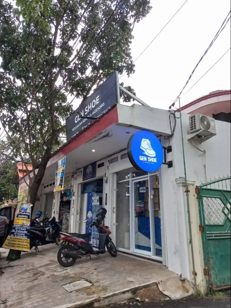 Dibutuhkan dengan segara Staff Cuci Sepatu