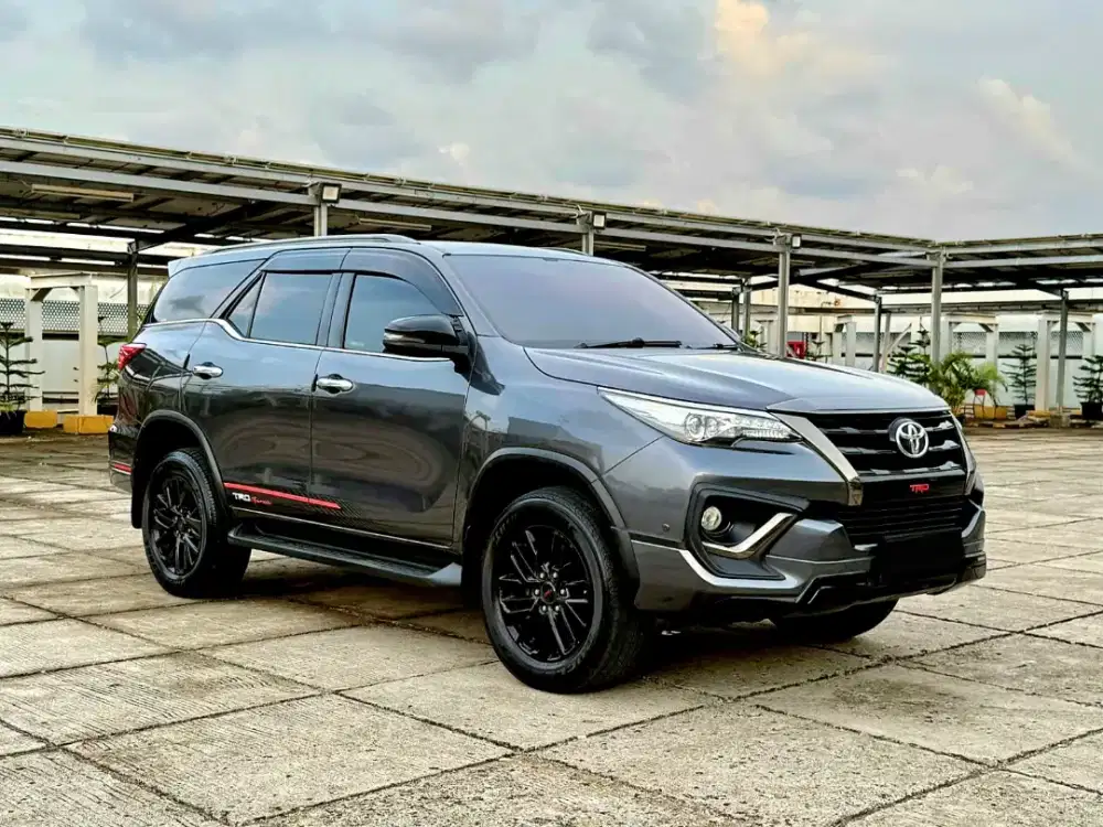Toyota Fortuner VRZ TRD 2.4 2019
