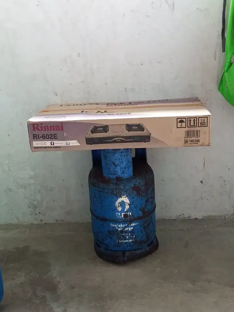 Jual Murah Kompor 2 tungku Rinnai & Tabung 12 kg