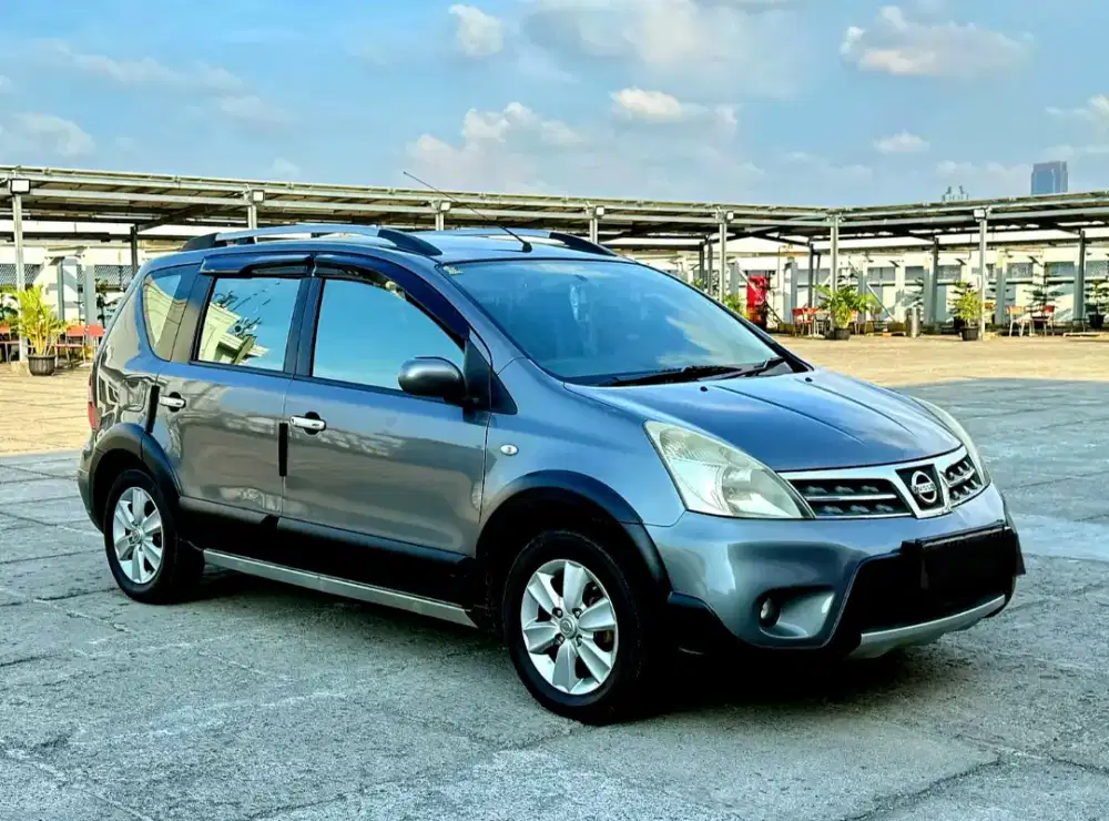 Nissan Livina X-GEAR Manual 2010