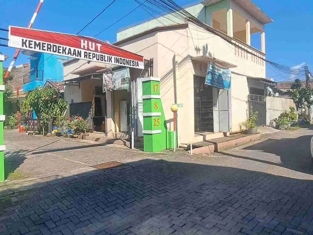 Rumah Second Bagus 2 Lantai Hook 3kt Murah