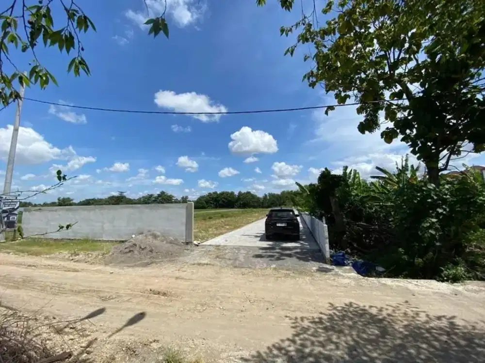 Dijual Tanah Kaveling lokasi paling Strategis di kawasan Perumahan Elit Solo Baru luas tanah 228 Meter