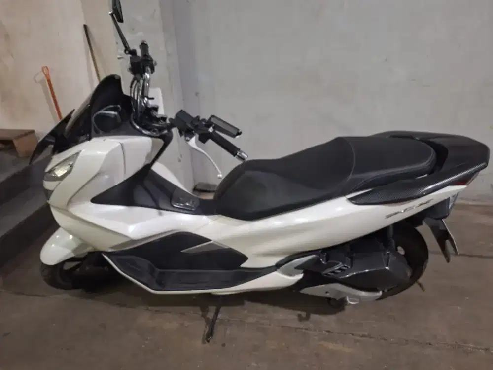 Dijual motor sangat langka istimewa pcx 2018 ABS