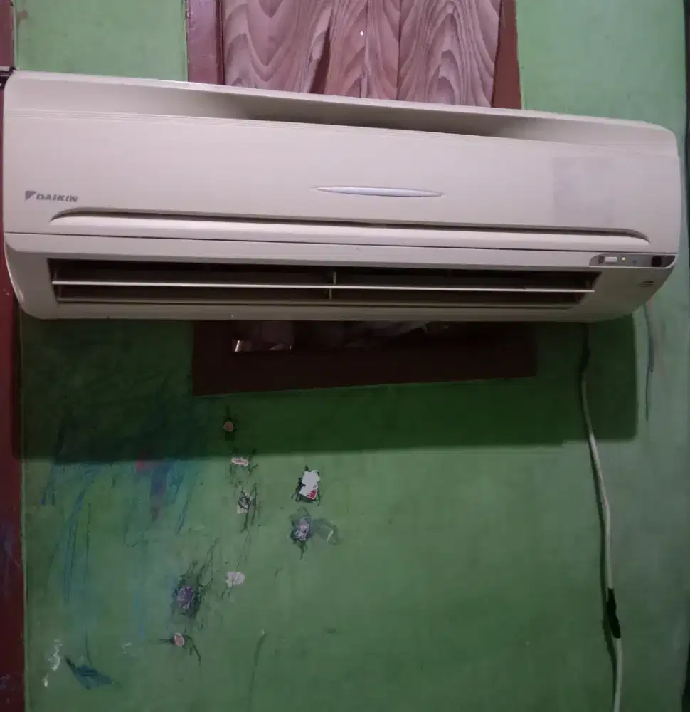 Ac Daikin 1/2 pk r32 dingin